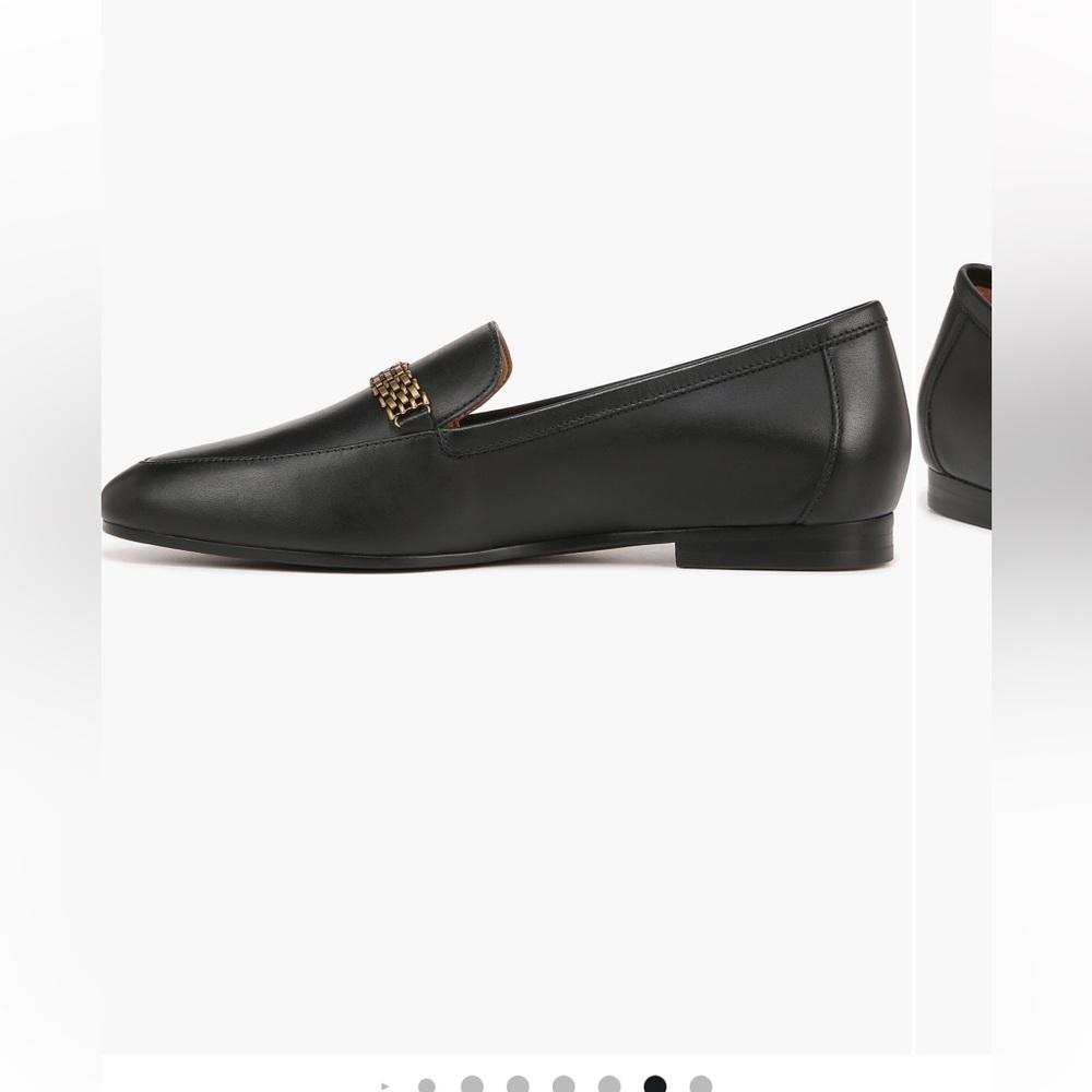 Like new black Vionic Loafers with gold trim